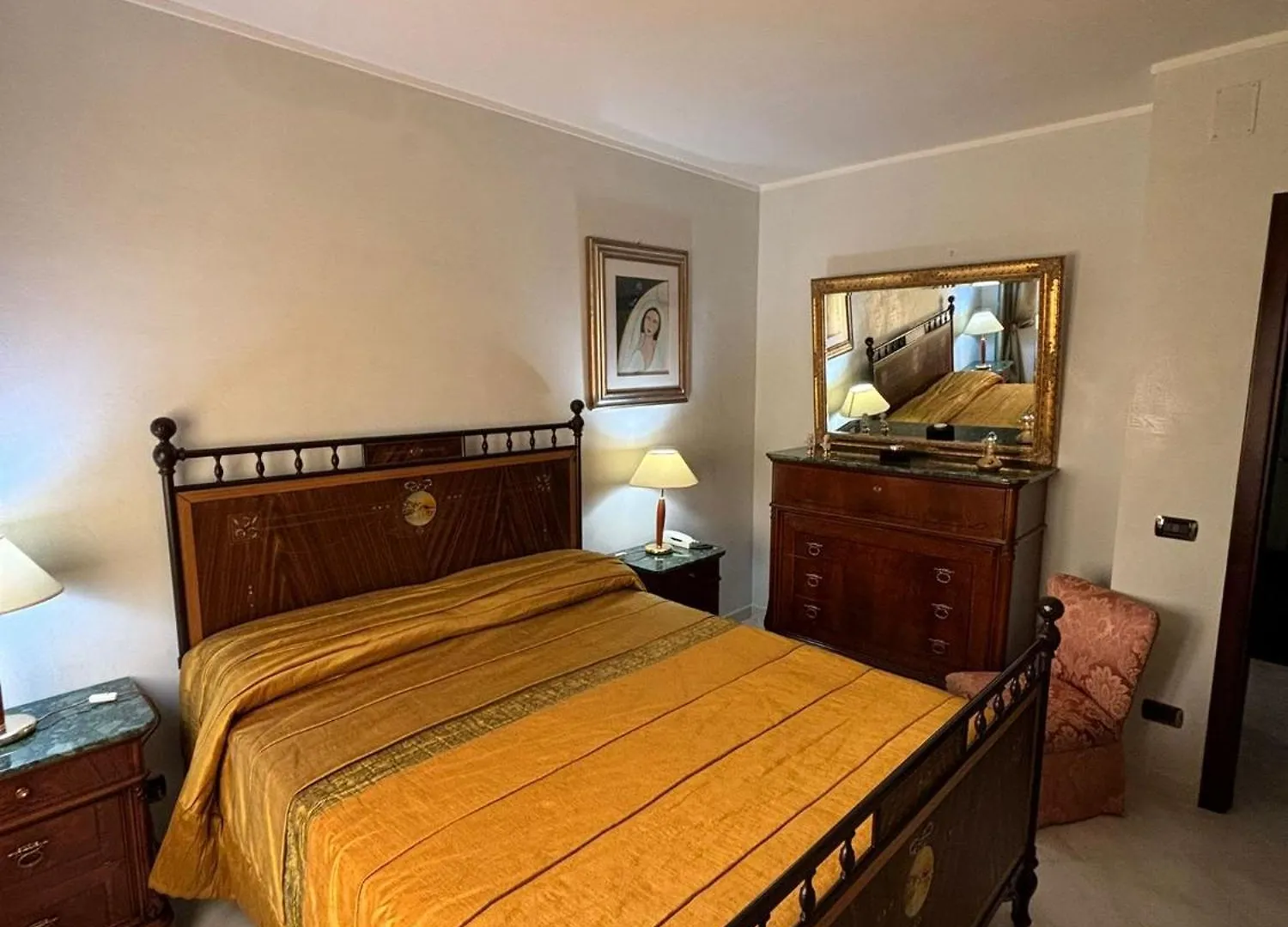 Pm 1 Via Sanzio Guest House Alghero Apartment