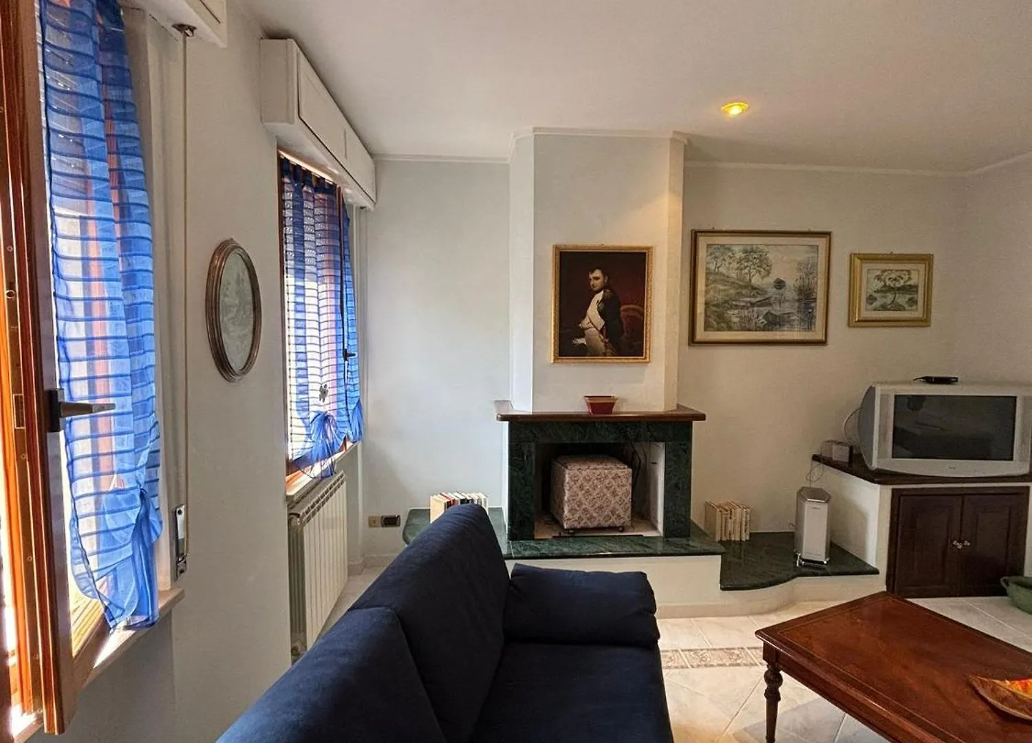 Pm 1 Via Sanzio Guest House Alghero Italy